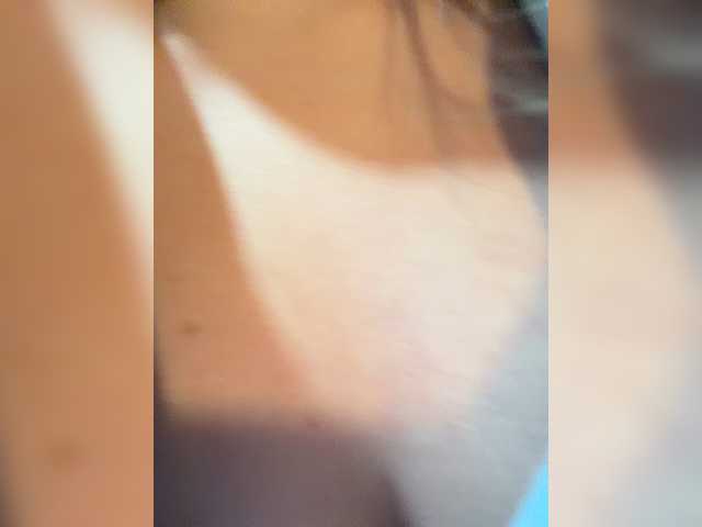 Aisha-engel live cam on BongaCams