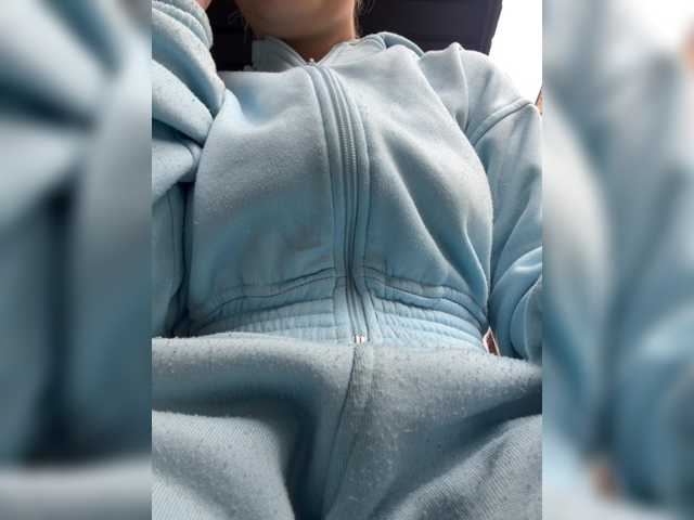 Aisha-engel live cam on BongaCams