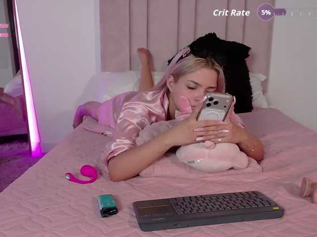 Aisha-engel live cam on BongaCams