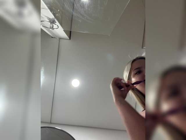 aisha-engel live sex show