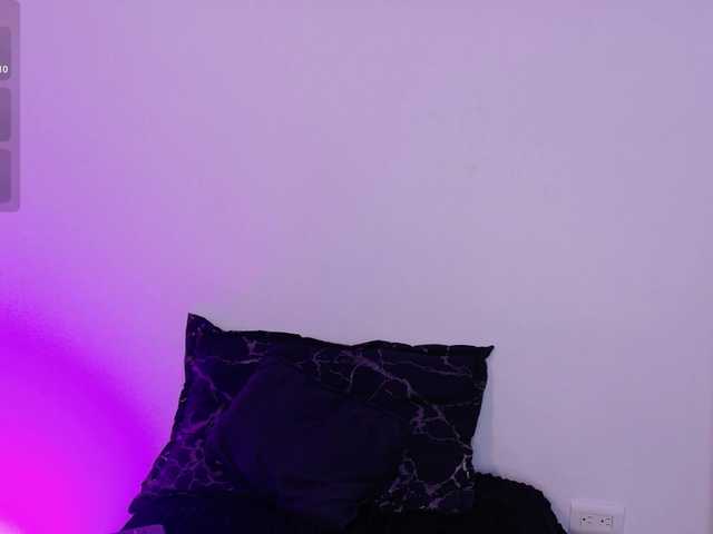 Aisha-engel live cam on BongaCams
