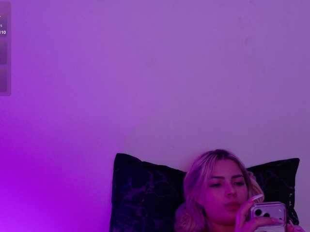 Aisha-engel live cam on BongaCams