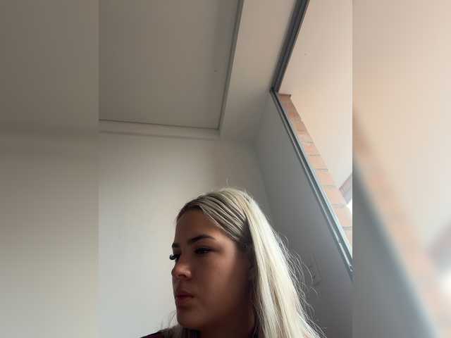 aisha-engel live sex show