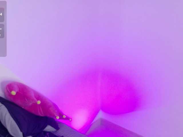 Aisha-engel live cam on BongaCams