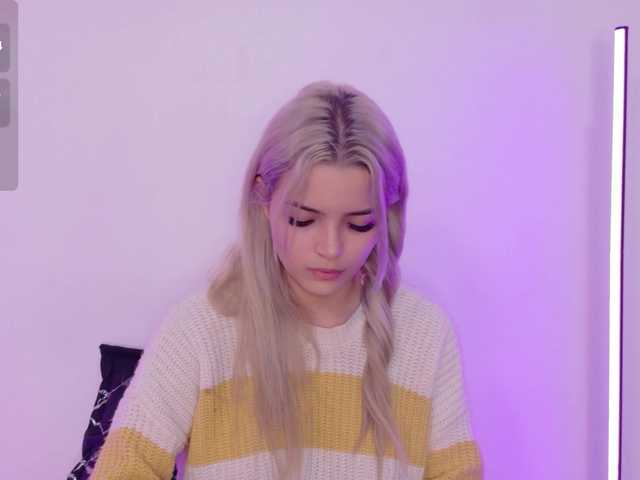 Aisha-engel live cam on BongaCams