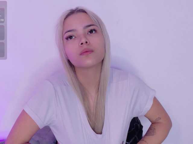 Aisha-engel live cam on BongaCams