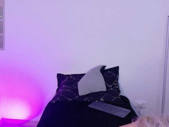 Aisha-engel live webcam show