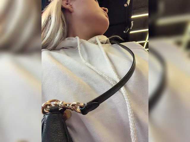 Aisha-engel live cam on BongaCams