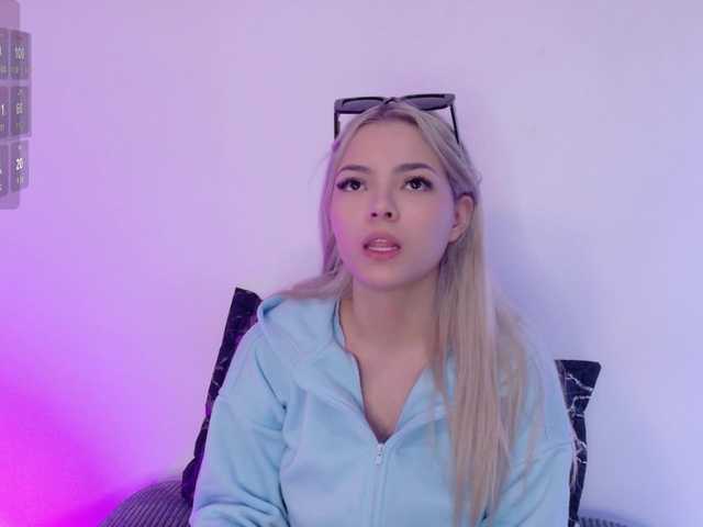 aisha-engel online