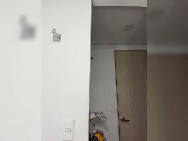 Aisha-engel live cam on BongaCams