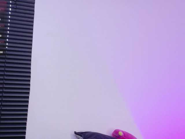Aisha-engel live cam on BongaCams