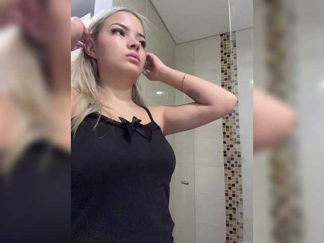 aisha-engel live sex