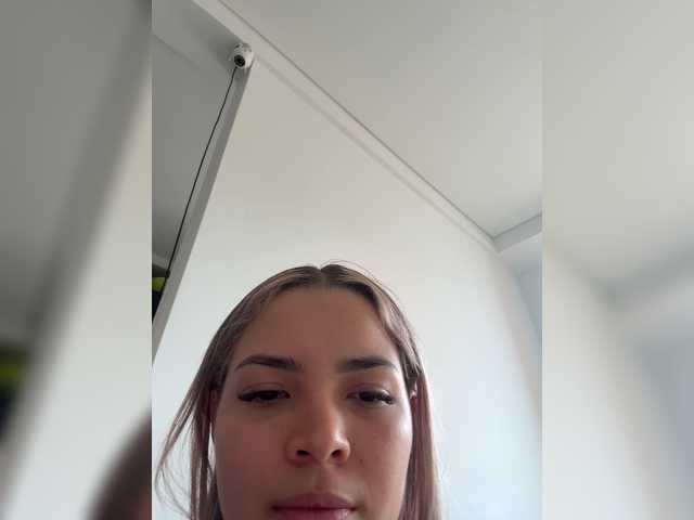 Aisha-engel live cam on BongaCams