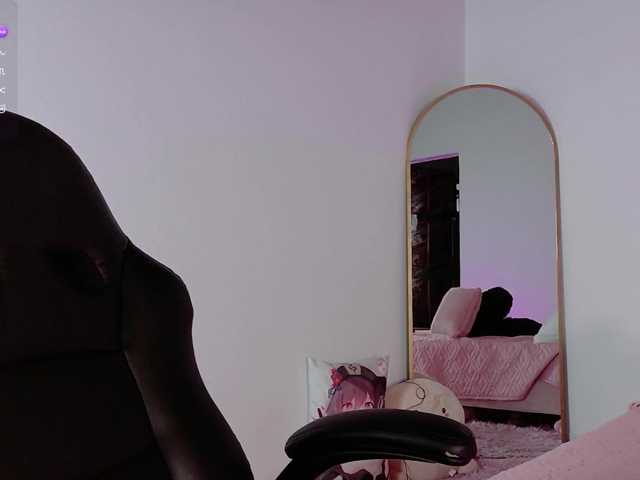Aisha-engel live cam on BongaCams