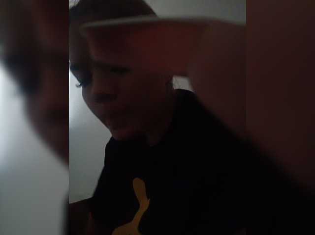 Aisha-engel live cam on BongaCams