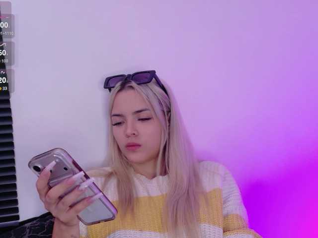Aisha-engel live cam on BongaCams