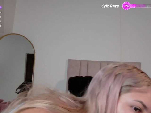 Aisha-engel live cam on BongaCams