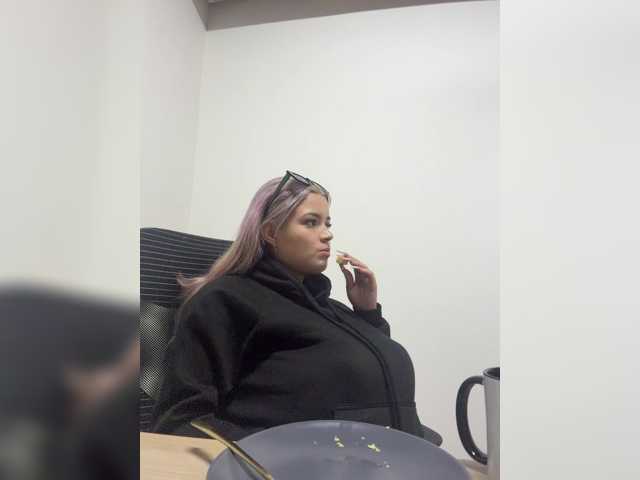 Aisha-engel live cam on BongaCams