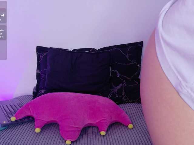 Aisha-engel live cam on BongaCams