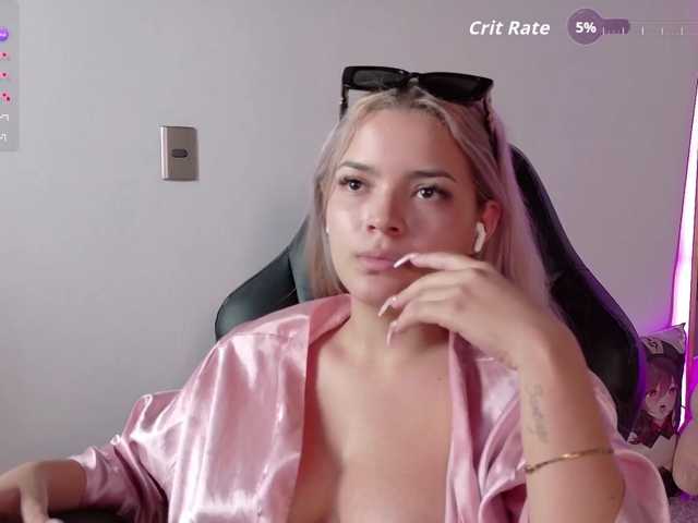 Aisha-engel live cam on BongaCams