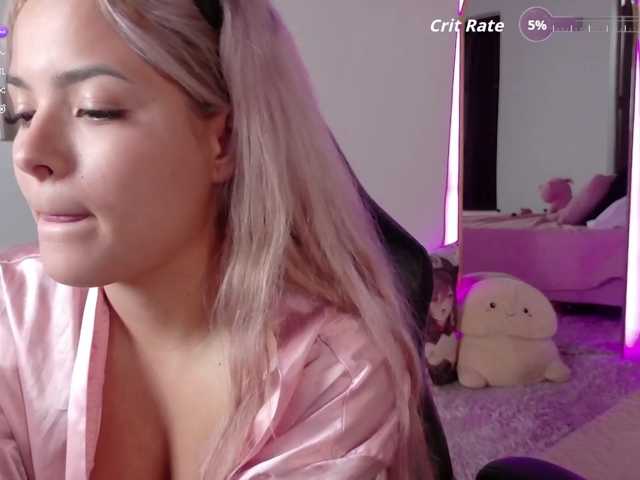 Aisha-engel live cam on BongaCams