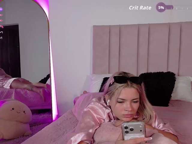 Aisha-engel live cam on BongaCams