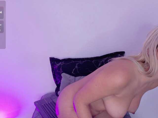 Aisha-engel live cam on BongaCams