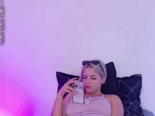 Aisha-engel live cam on BongaCams