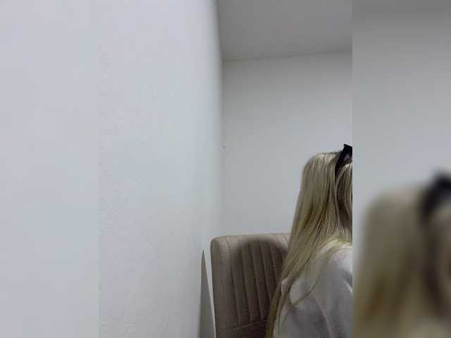 aisha-engel online