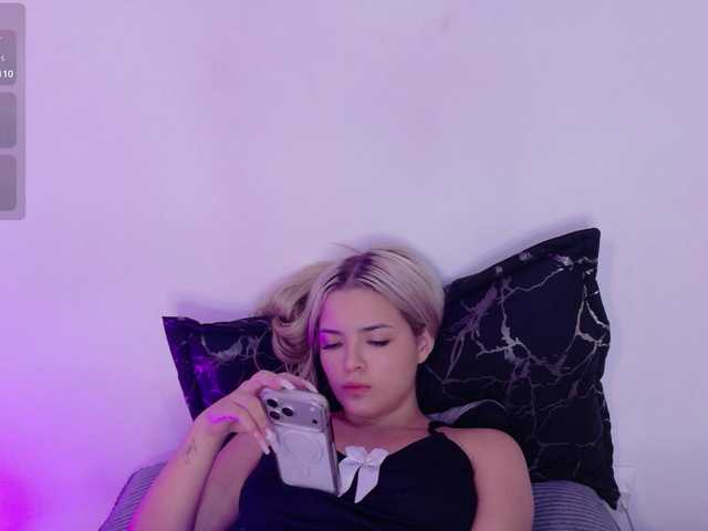 Aisha-engel live cam on BongaCams