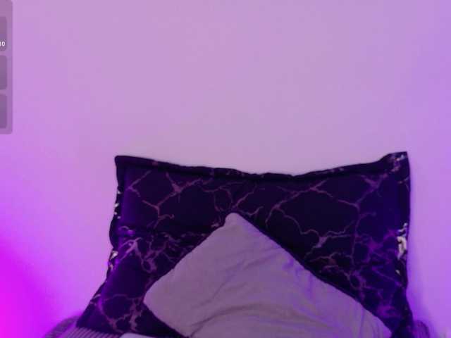 Aisha-engel live cam on BongaCams