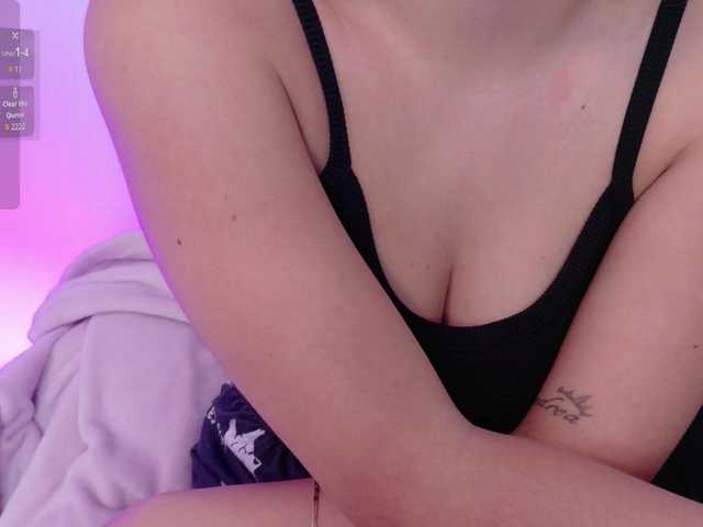 Aisha-engel live cam on BongaCams