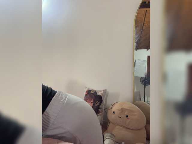 Aisha-engel live cam on BongaCams