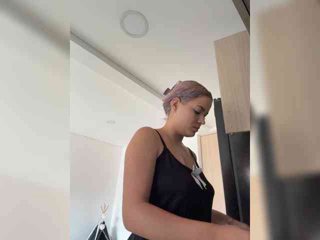 Aisha-engel webcam