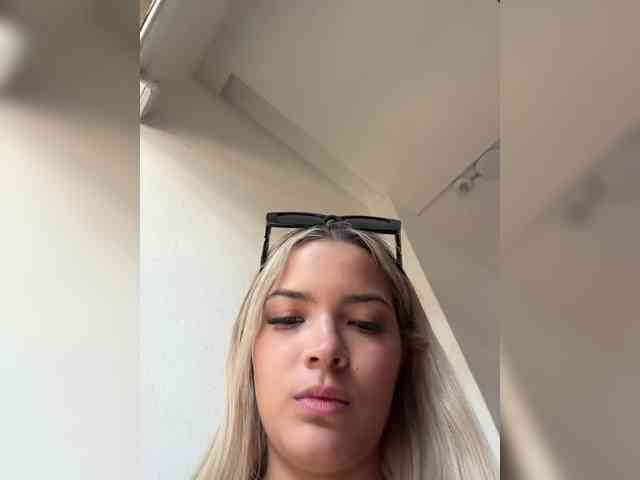 Aisha-engel webcam