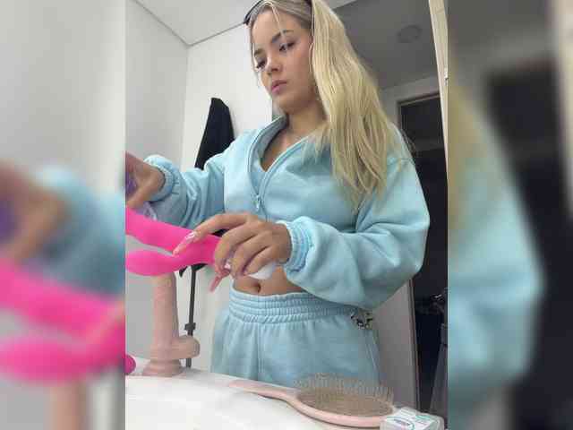 Aisha-engel webcam