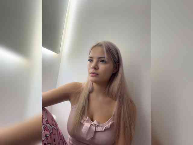 Aisha-engel webcam