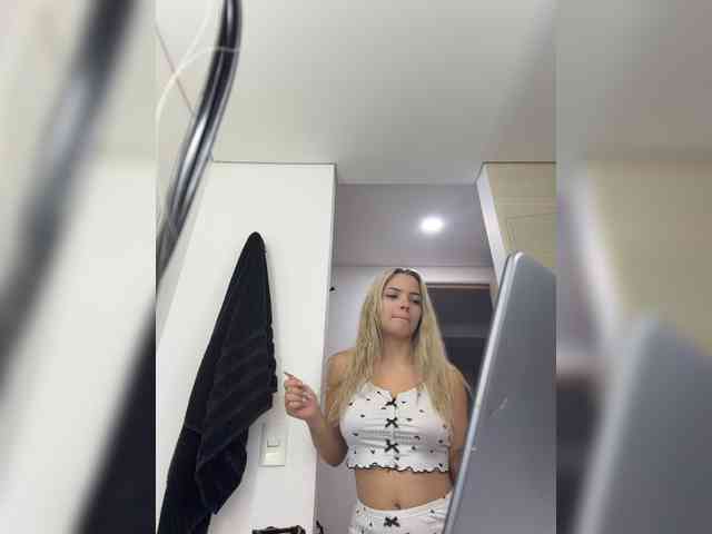 Aisha-engel webcam