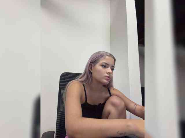 Aisha-engel webcam