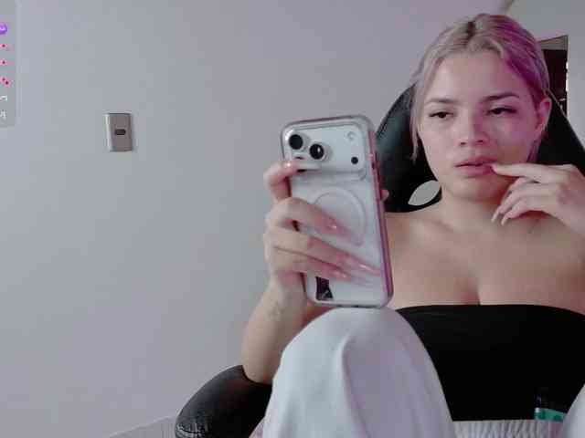 Aisha-engel webcam