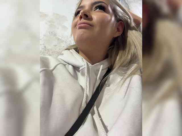 Aisha-engel webcam