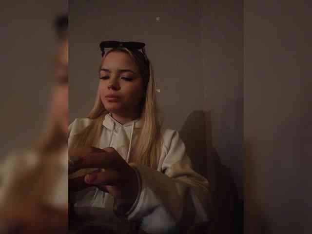 Aisha-engel webcam