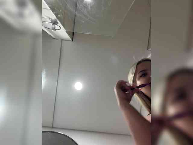 Aisha-engel webcam