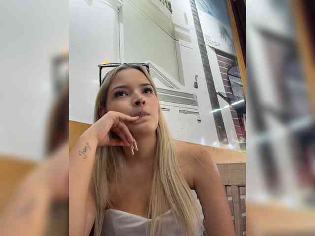 Aisha-engel webcam