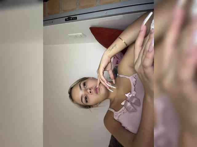 Aisha-engel webcam