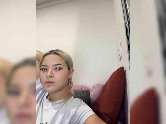 Aisha-engel webcam