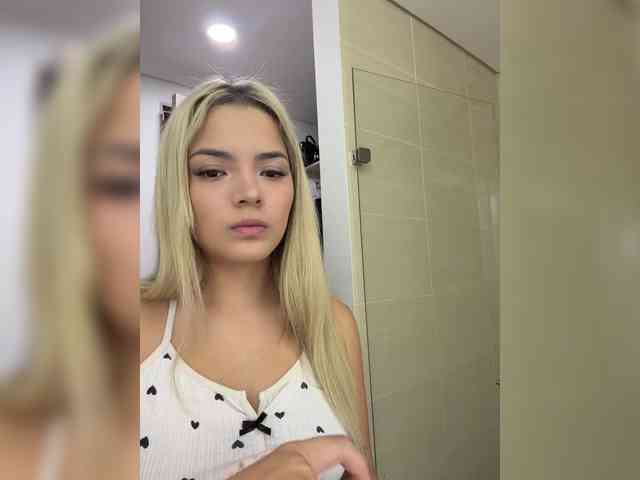 Aisha-engel webcam