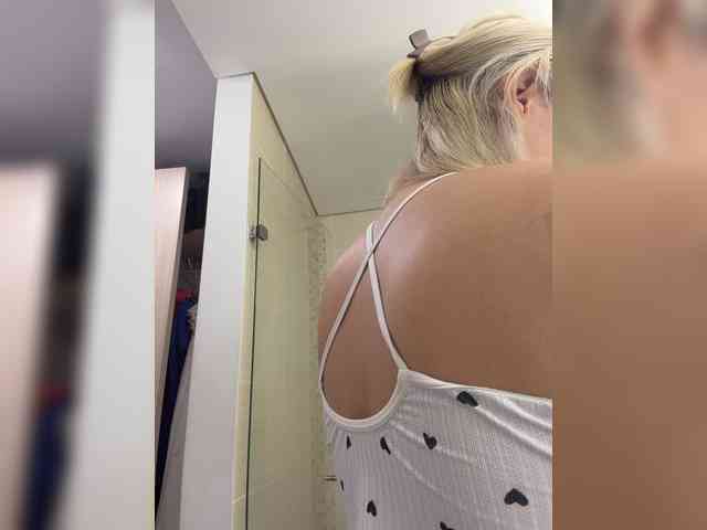 Aisha-engel webcam