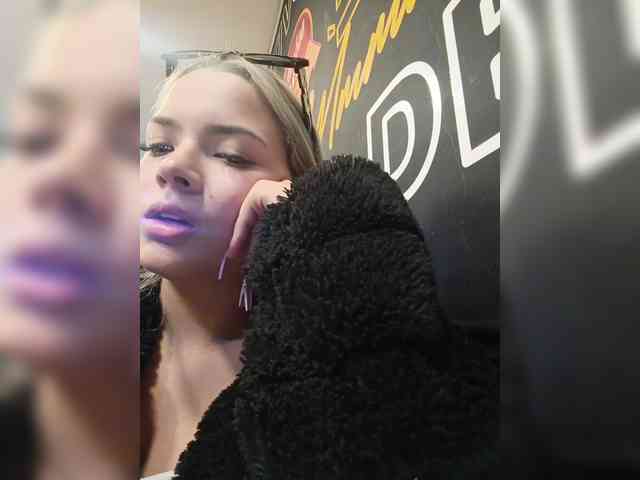 Aisha-engel webcam