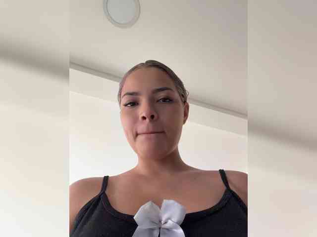 Aisha-engel webcam